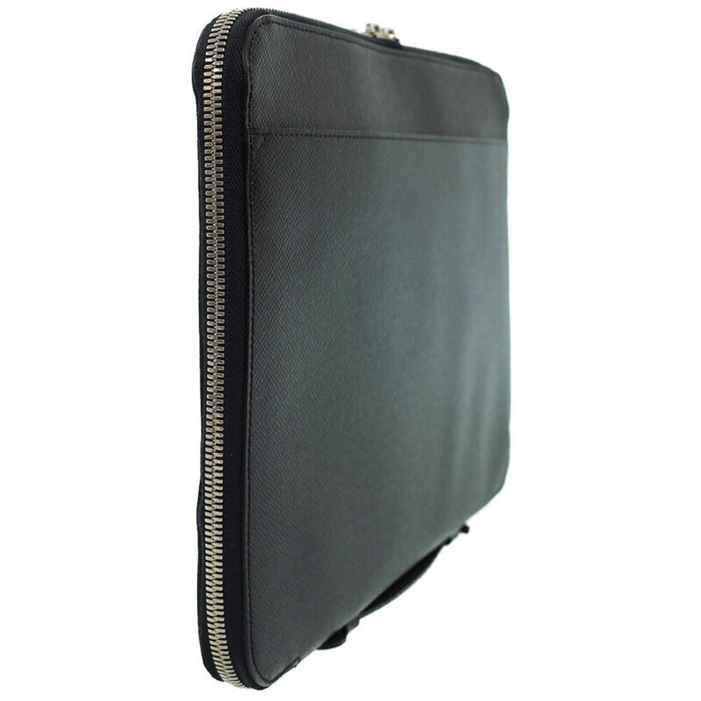 Louis Vuitton Taiga Bag Vladimir Leather Black Business